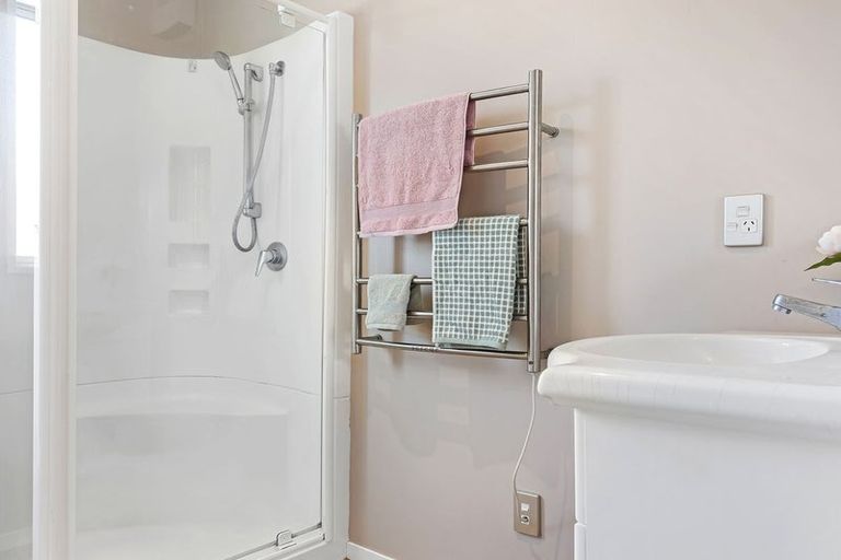 Photo of property in 9 Redfern Street, Northwood, Christchurch, 8051