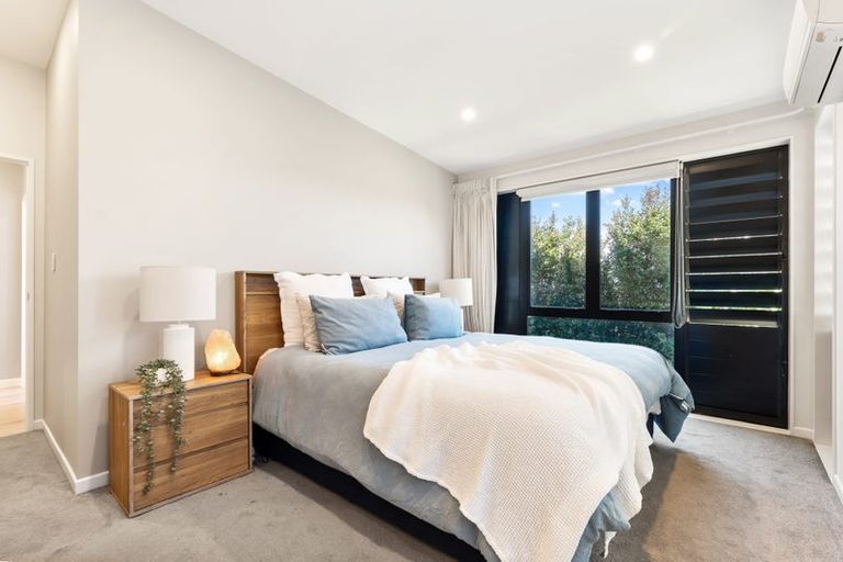 Photo of property in 31 Ascension Crescent, Orewa, 0931