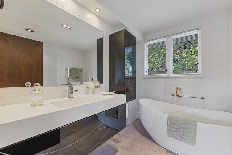 Photo of property in 9 Park Lane, Fairfield, Dunedin, 9018