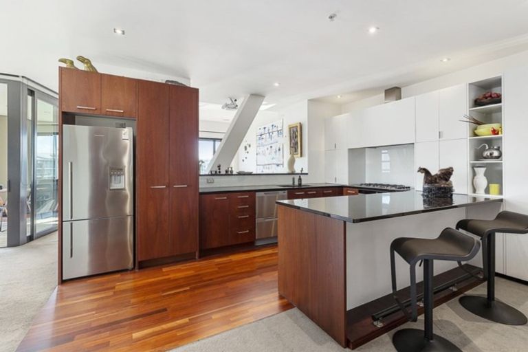 Photo of property in Chaffers Dock, 203/22 Herd Street, Te Aro, Wellington, 6011