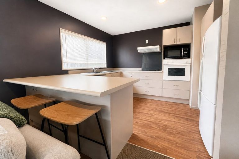Photo of property in 308 Sunset Road, Windsor Park, Auckland, 0632