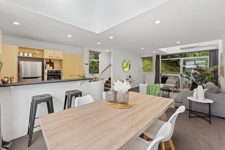 Photo of property in Fernhill Flats, 5/324 The Terrace, Te Aro, Wellington, 6011