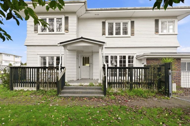 Photo of property in 12 Malfroy Road, Victoria, Rotorua, 3010