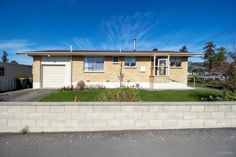 Photo of property in 5 Goldsmith Street, Waimate, 7924
