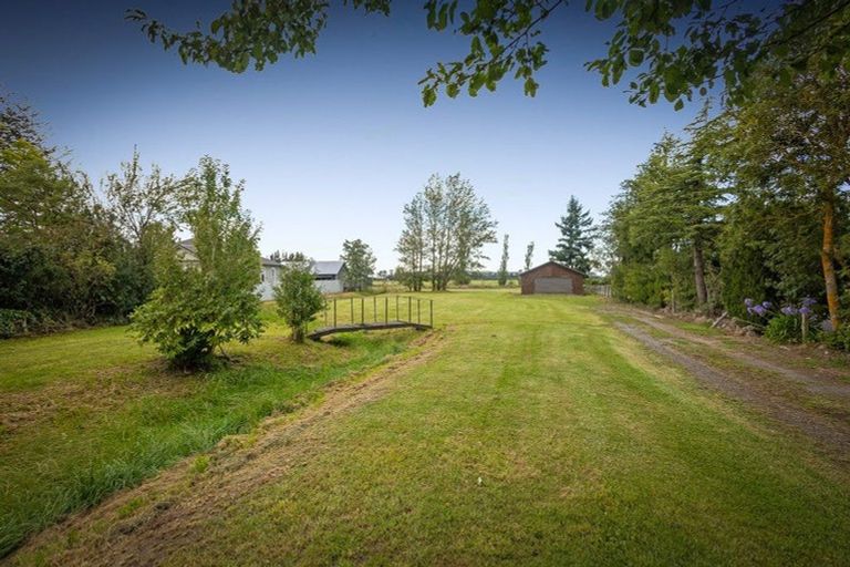 Photo of property in 148a High Street, Oxford, 7430