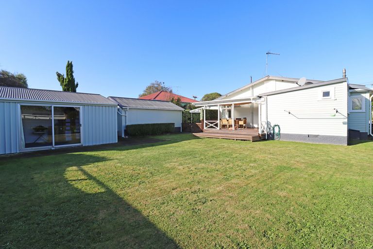 Photo of property in 10 Garrison Street, Carterton, 5713