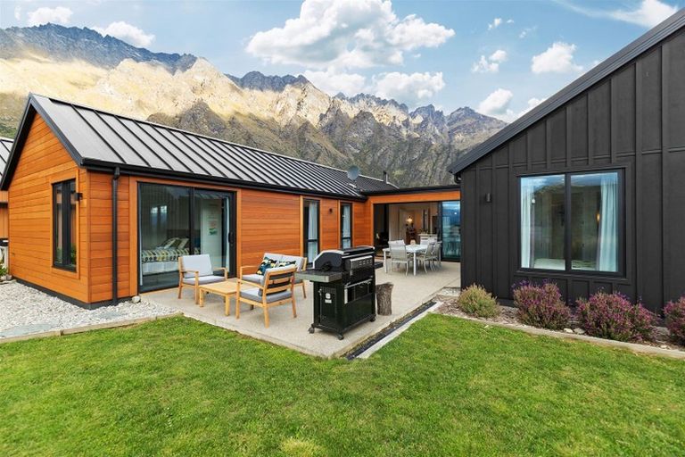 Photo of property in 2 Big Valley Drive, Jacks Point, Queenstown, 9371