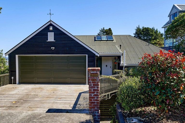 Photo of property in 73 Park Road, Belmont, Lower Hutt, 5010