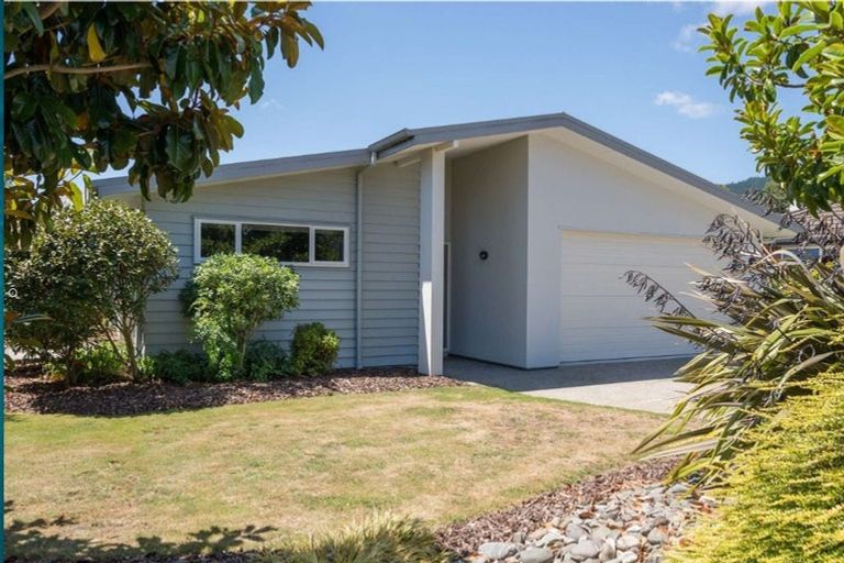 Photo of property in 21 Hart Road, Richmond, 7020