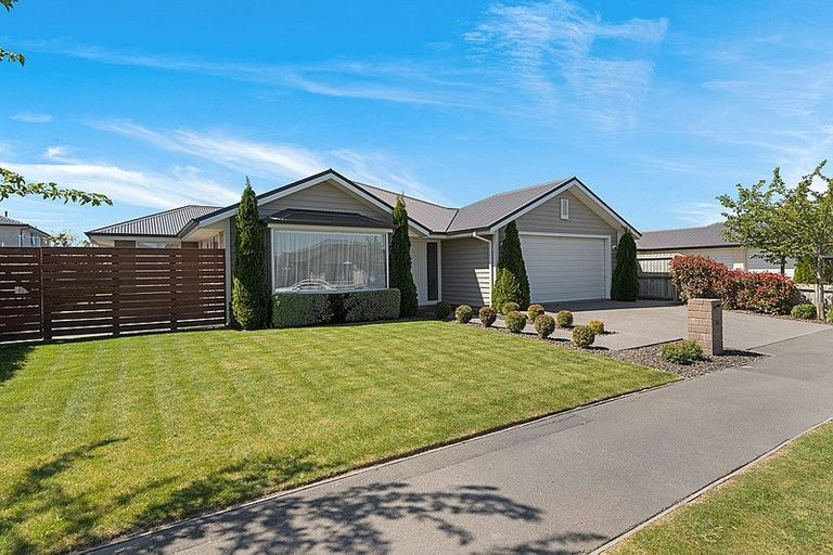 Photo of property in 36 Josephine Crescent, Aidanfield, Christchurch, 8025