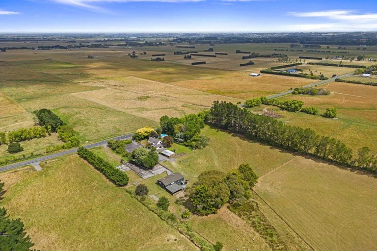 Photo of property in 373 Colyton Road, Colyton, Feilding, 4775