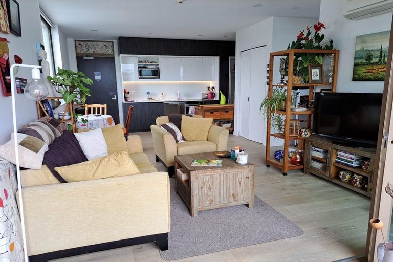 Photo of property in 305/167 Glenvar Ridge Road, Long Bay, Auckland, 0630