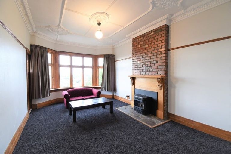 Photo of property in 10 Saint Heliers Court, Clyde Hill, Dunedin, 9011