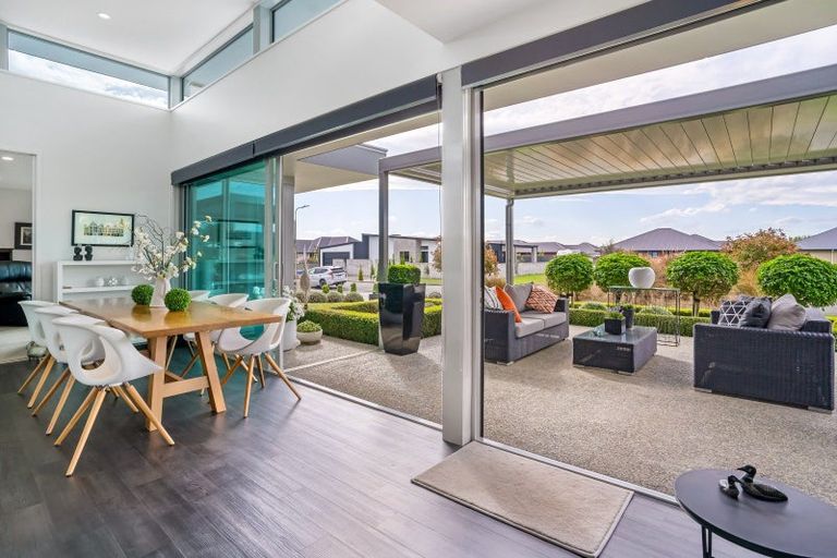 Photo of property in 39 Welsh Road, Winton, 9720