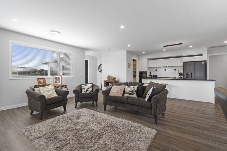 Photo of property in 4 Kiwitea Grove, Feilding, 4702