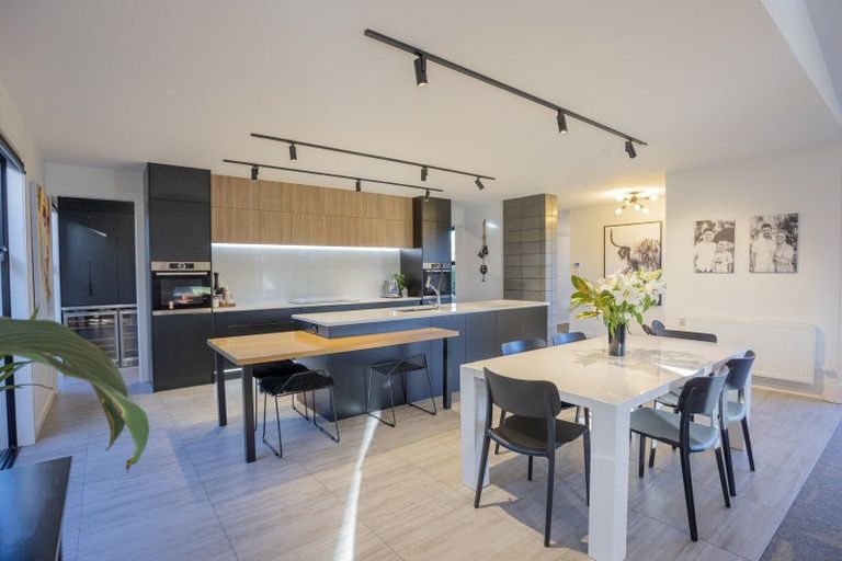 Photo of property in 19 Longwood Drive, Winton, 9720