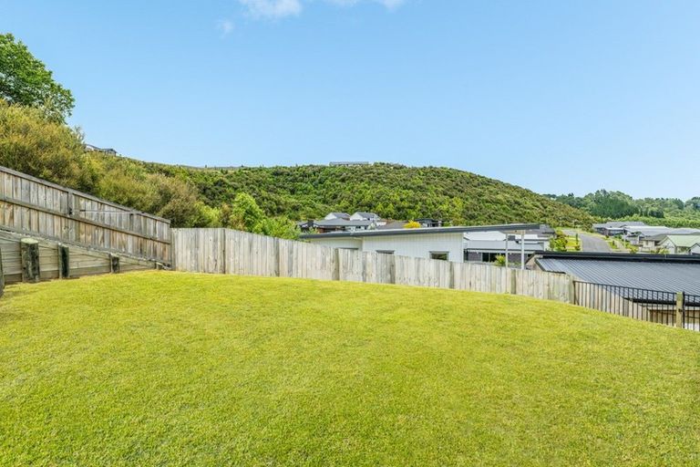 Photo of property in 23 Rochfort Crescent, Pyes Pa, Tauranga, 3112