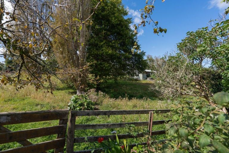 Photo of property in 6 Waugh Street, Kimbolton, 4777