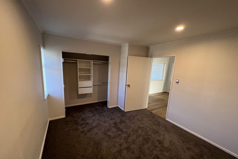 Photo of property in 6 Brighton Terrace, Murrays Bay, Auckland, 0630