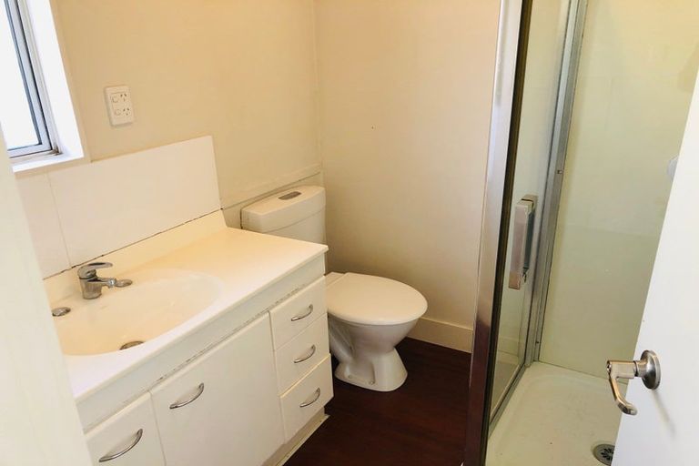 Photo of property in 40 Wickman Way, Mangere East, Auckland, 2024