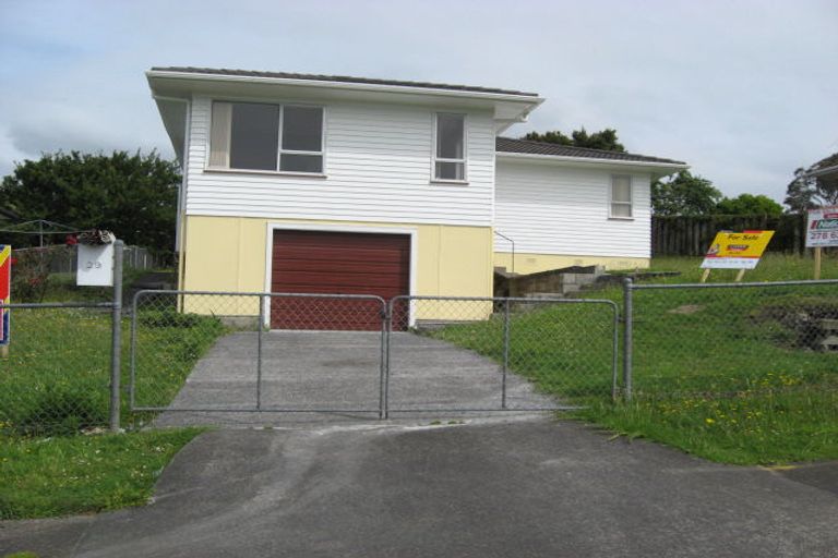 Photo of property in 29 Ilford Crescent, Mangere, Auckland, 2022