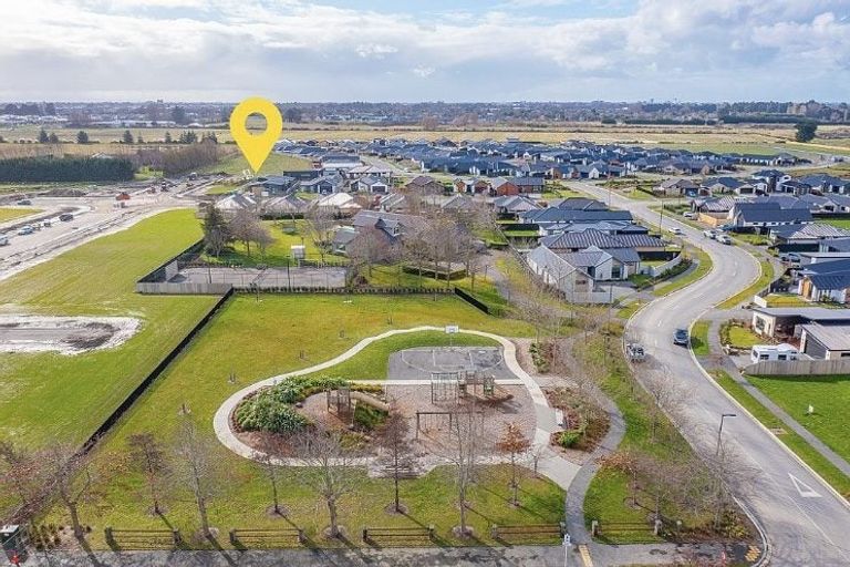 Photo of property in 30 Kearns Drive, Halswell, Christchurch, 8025