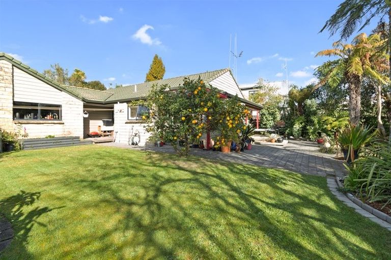 Photo of property in 120 Endeavour Avenue, Flagstaff, Hamilton, 3210