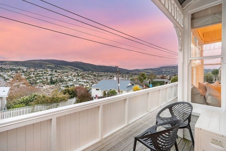 Photo of property in 11 Hereford Street, Roslyn, Dunedin, 9010