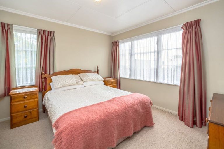 Photo of property in 10 Keir Crescent, Lansdowne, Masterton, 5810