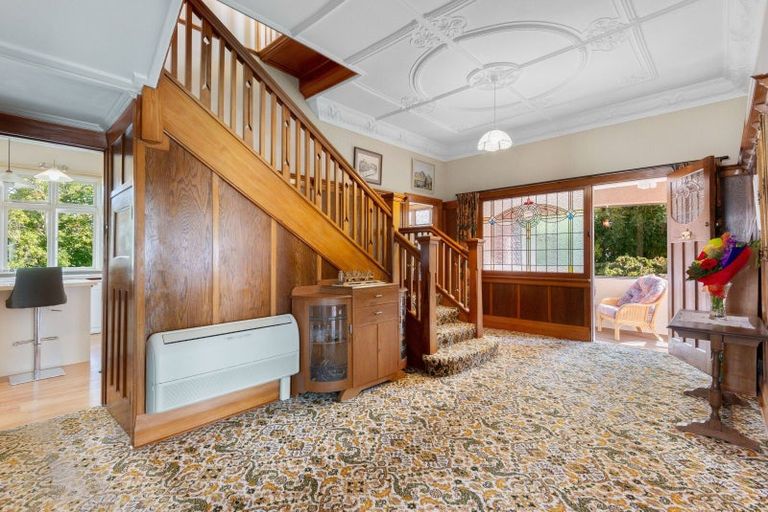 Photo of property in 6 Grandview Crescent, Opoho, Dunedin, 9010