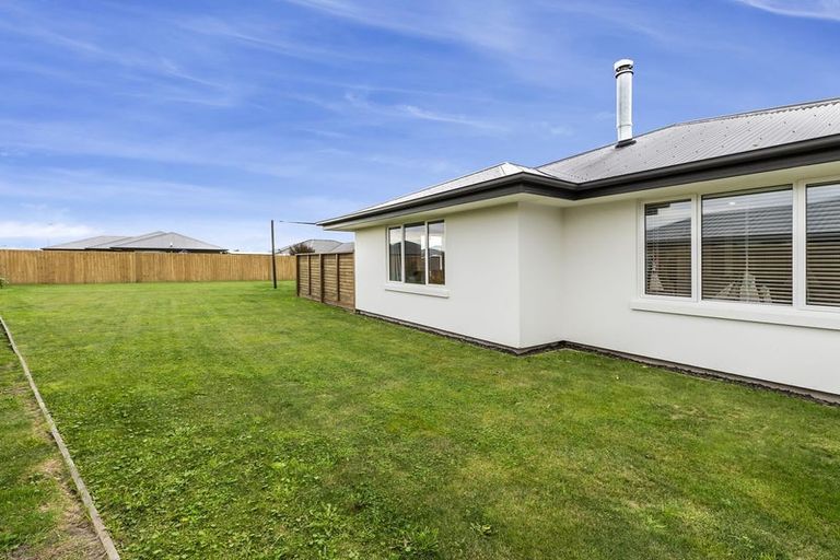 Photo of property in 30 Burnham School Road, Rolleston, 7614