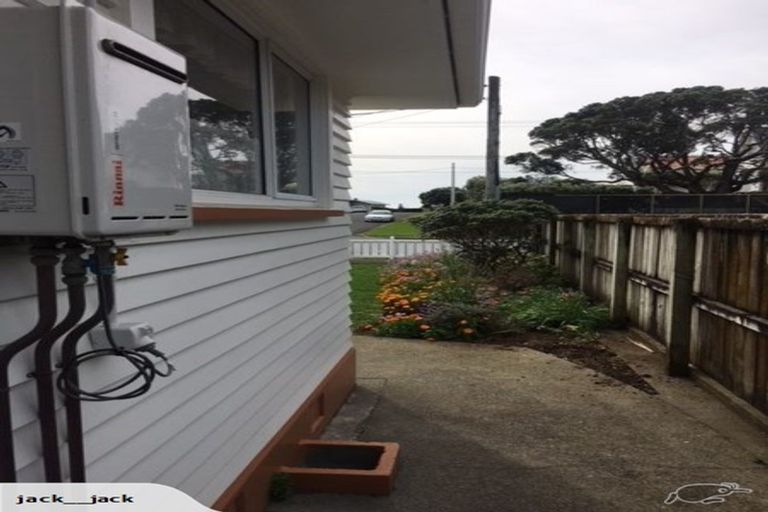 Photo of property in 38 Mclean Street, Strandon, New Plymouth, 4312