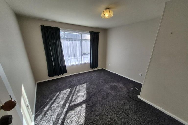 Photo of property in 64 Oriana Crescent, Hornby, Christchurch, 8042