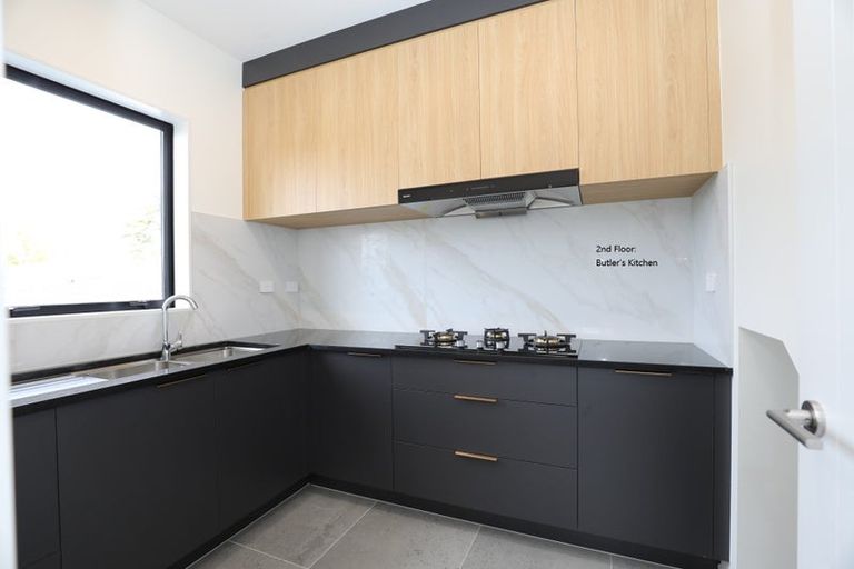 Photo of property in 10b Rothwell Place, Sunnyhills, Auckland, 2010