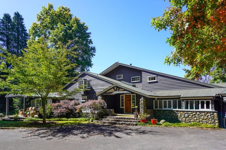 Photo of property in 303 Spencer Road, Lake Tarawera, Rotorua, 3076