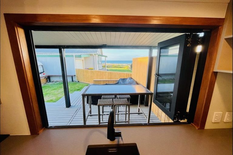 Photo of property in 541a Pukehina Parade, Pukehina, Te Puke, 3189