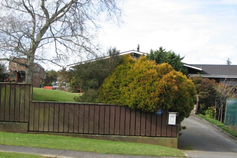 Photo of property in 120 Brecon Road, Stratford, 4332