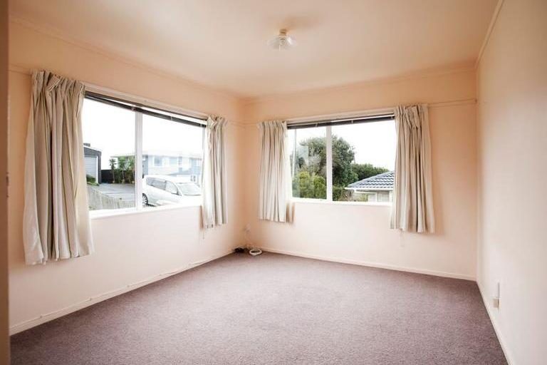 Photo of property in 67 Ardern Avenue, Stanmore Bay, Whangaparaoa, 0932