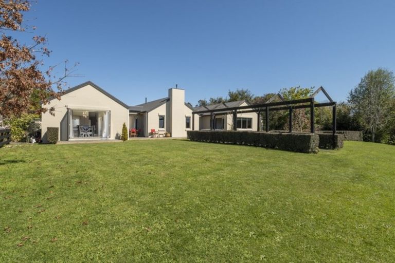 Photo of property in 30 Goodall Road, Snells Beach, 0920