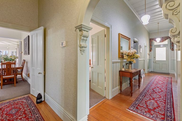 Photo of property in 30 Humphries Street, Inglewood, 4330