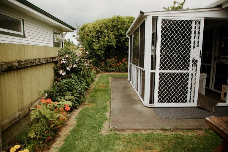 Photo of property in 80 Iranui Road, Inner Kaiti, Gisborne, 4010