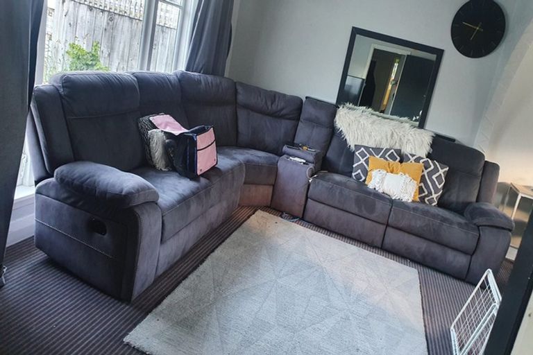 Photo of property in 100 Frederick Street, Wainuiomata, Lower Hutt, 5014