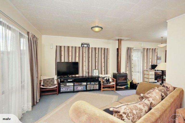 Photo of property in 76 Endeavour Avenue, Flagstaff, Hamilton, 3210