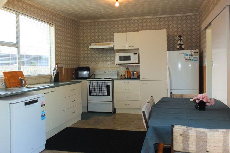 Photo of property in 4 Harrod Avenue, Foxton Beach, Foxton, 4815