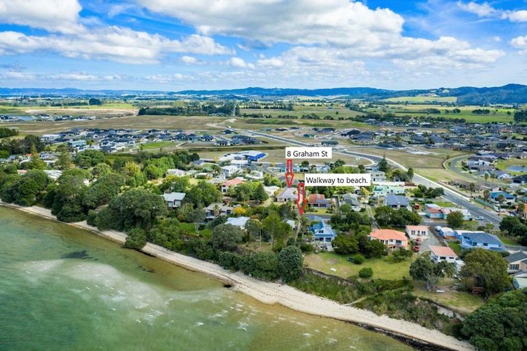 Photo of property in 8 Graham Street, One Tree Point, 0118