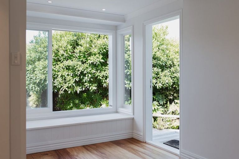 Photo of property in 2 Kohekohe Road, Waikanae, 5036