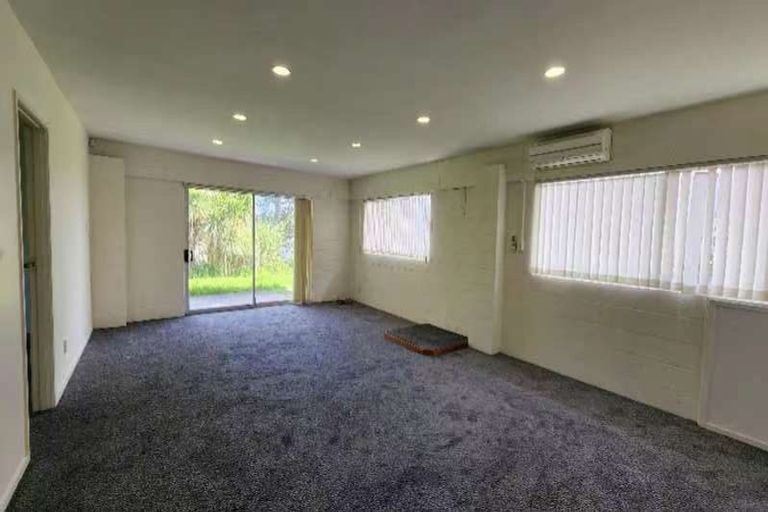 Photo of property in 95 Fisher Parade, Sunnyhills, Auckland, 2010