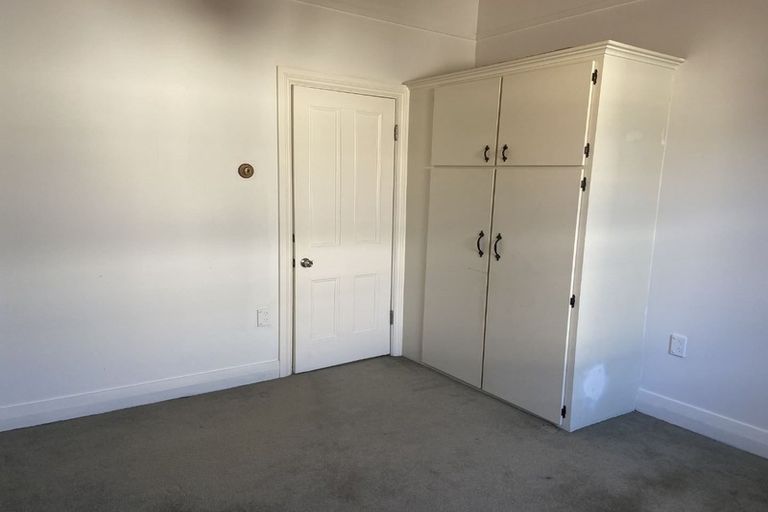Photo of property in 33 Vagues Road, Northcote, Christchurch, 8052
