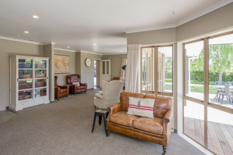 Photo of property in 8a Dee Street, Levin, 5510