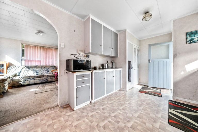 Photo of property in 22 Tavistock Street, Westown, New Plymouth, 4310